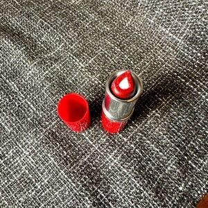 Clinique #25 Angel Red Dramatically Different Lipstick